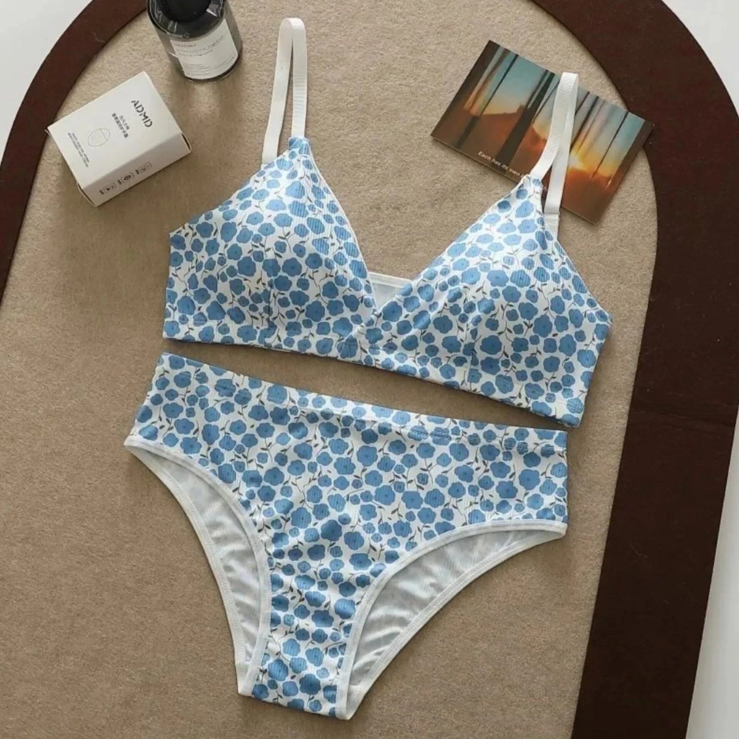 Daily Wear Comfort Collection Lightly Padded Leaf Design Bra and Matching Panty Set