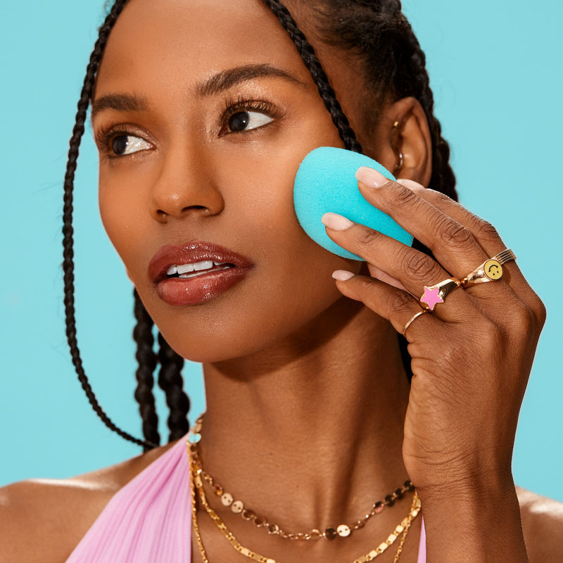 Mini Pack of 6 Beauty Blenders Compact Design for Smooth, Flawless Application